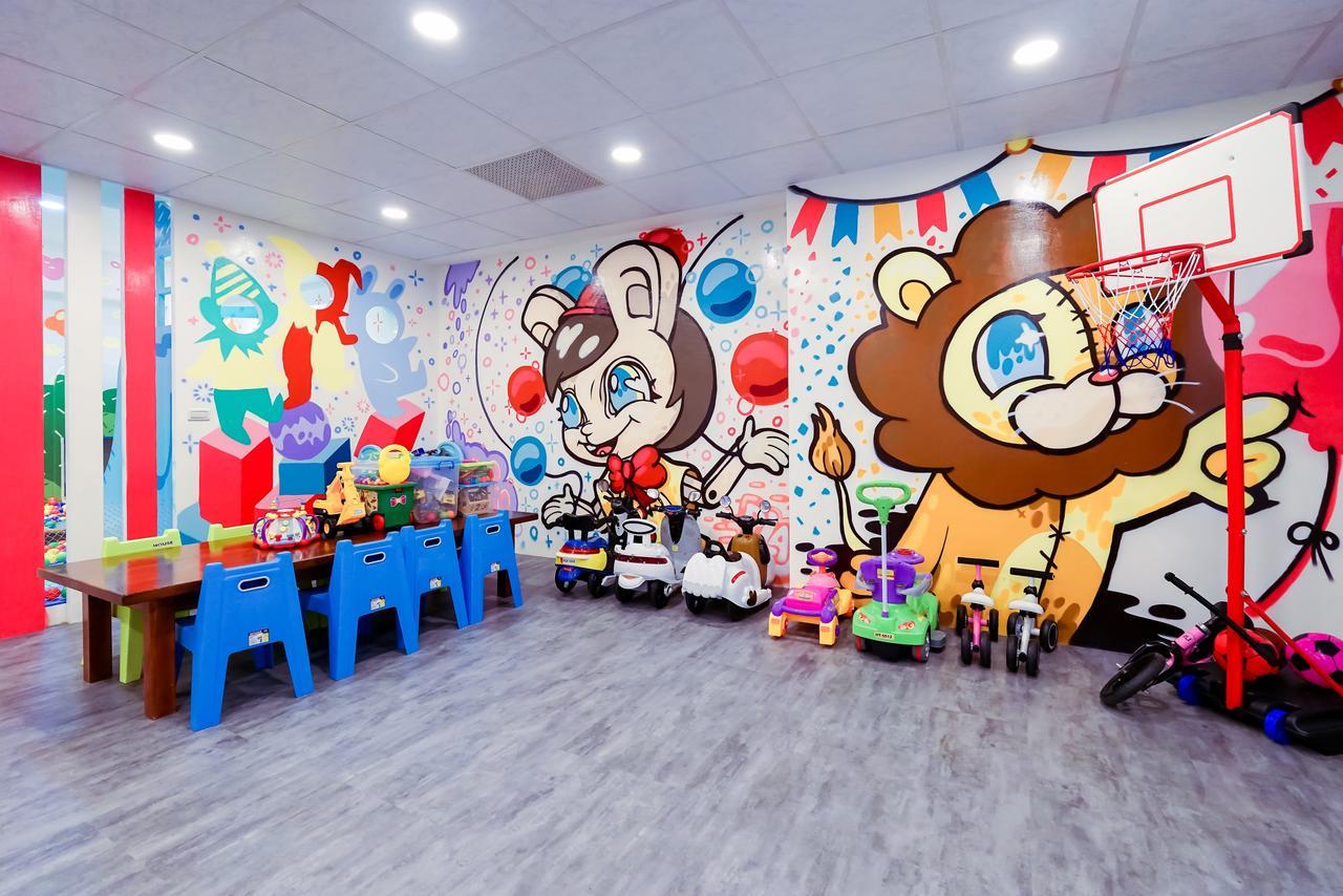Jiu Tien Do Homestay Tainan Buitenkant foto